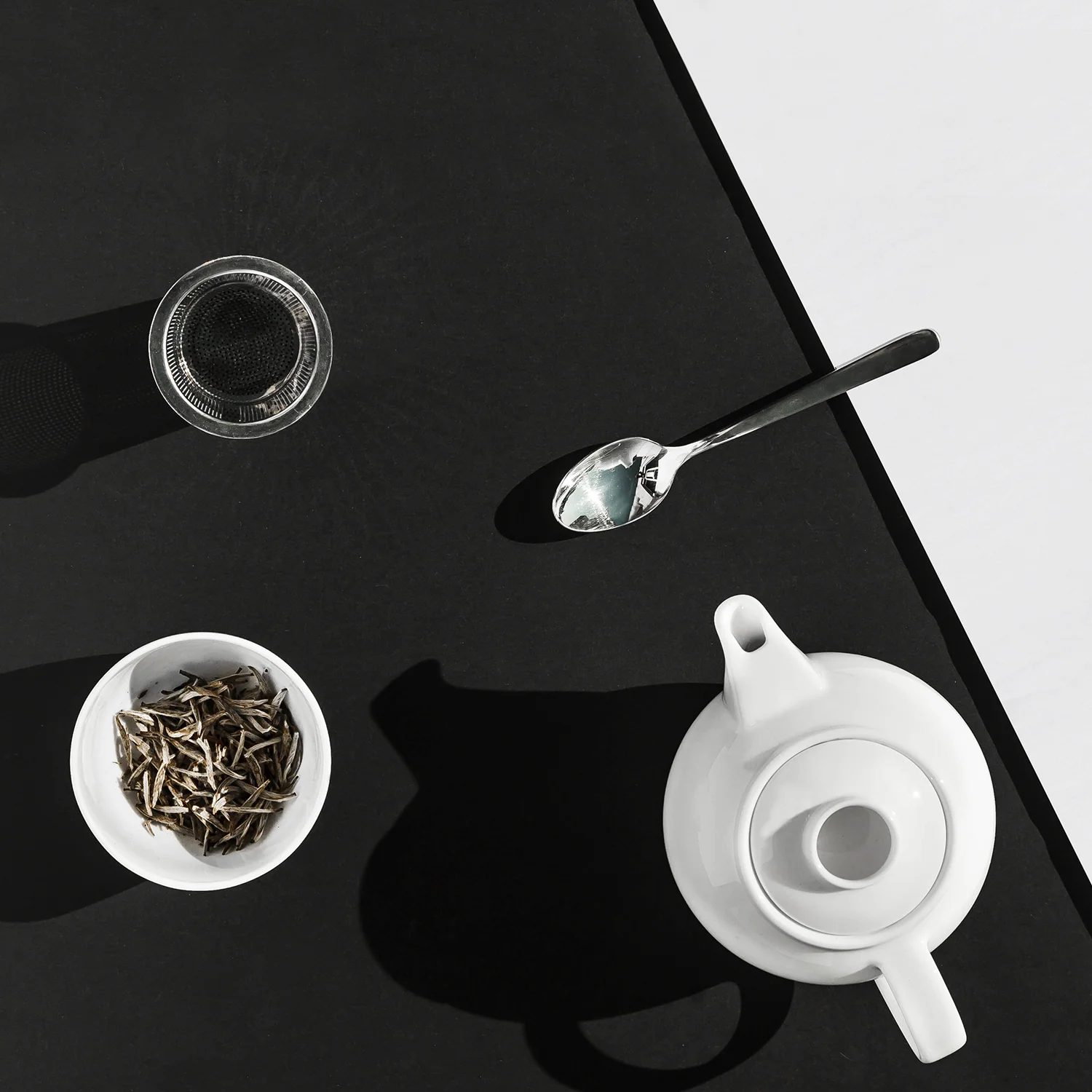 Basic White T-Pot - Image 5